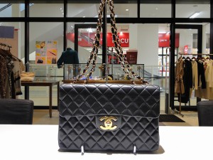 CHANEL デカマト35