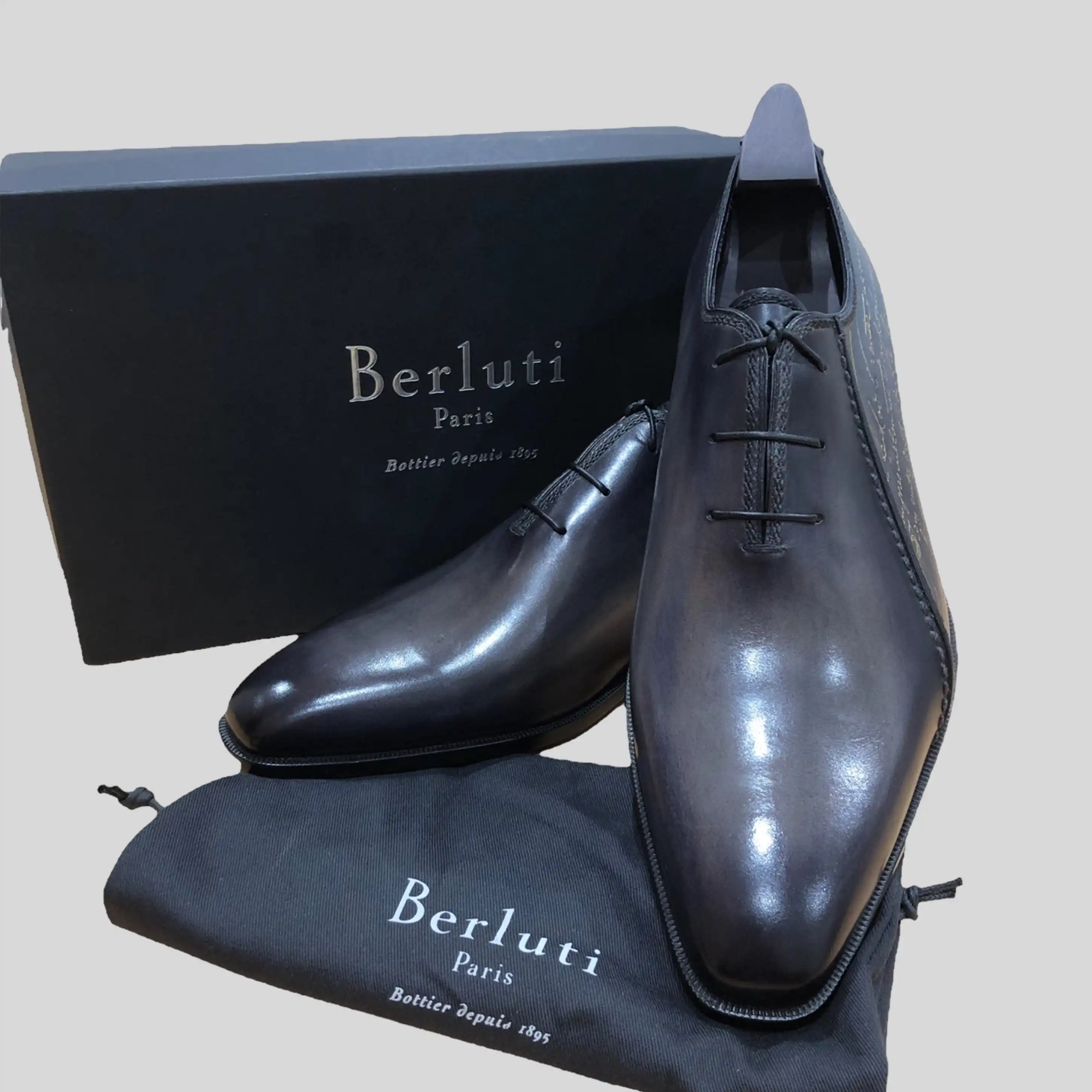 Berluti【ベルルッティ】SCARS スカーズ ゴールデンパティーヌ シューツリー付属 ビジネスシューズ