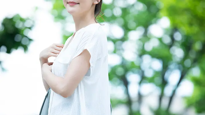女性