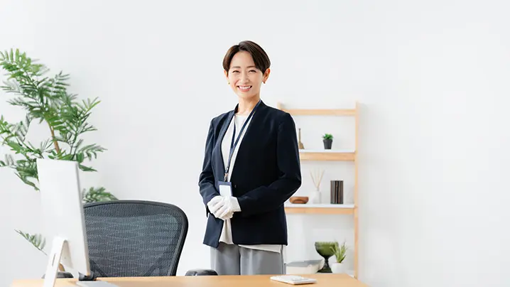 女性
