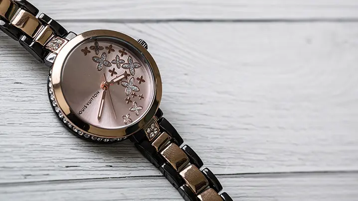 ルイヴィトン 腕時計