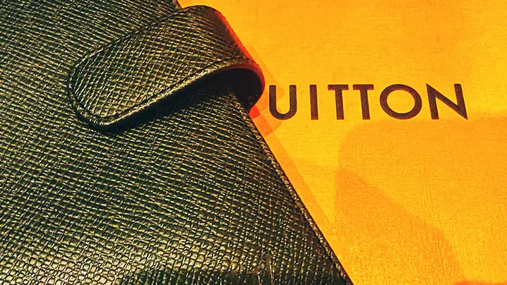 ルイヴィトン 手帳の画像