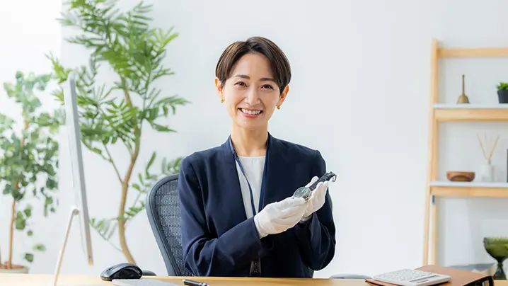 女性査定士
