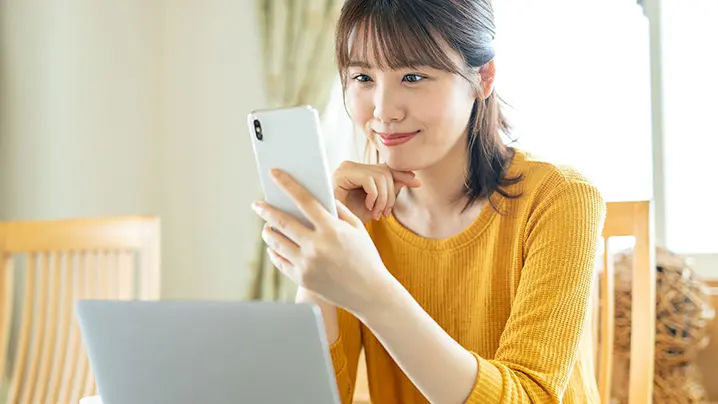 女性