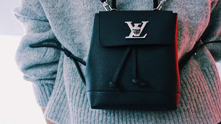 ヴィトン バッグの画像