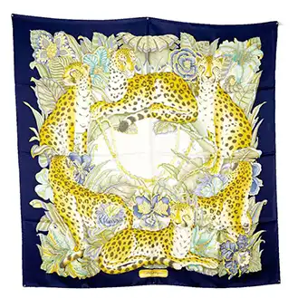 フェラガモ 動物柄 シルク 100％ スカーフ Aランク