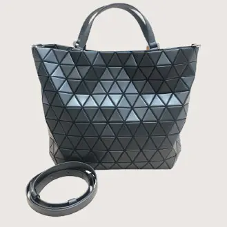 ISSEY MIYAKE BAOBAO クリスタル マット 2WAY ハンドバッグ