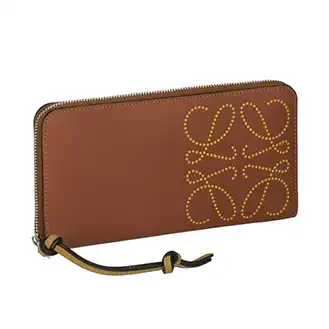 ロエベ アナグラム ジップアラウンド Sランク 財布