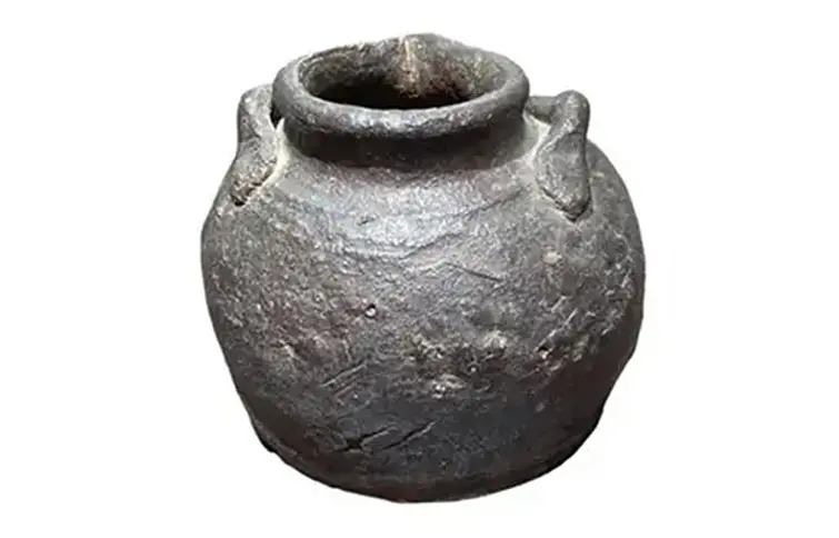 古信楽 うずくまる
お歯黒壺