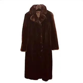 ミンク
ロングコート　ブラックダイヤモンド　ブラウン系