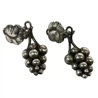 ジョージジェンセン アクセサリー
ピアス 葡萄 シルバー