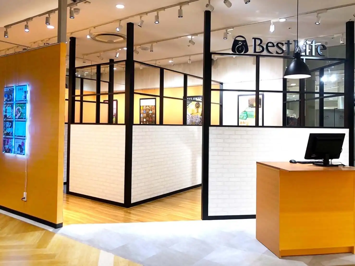 ベストライフ 三宮 神戸マルイ店 外観画像