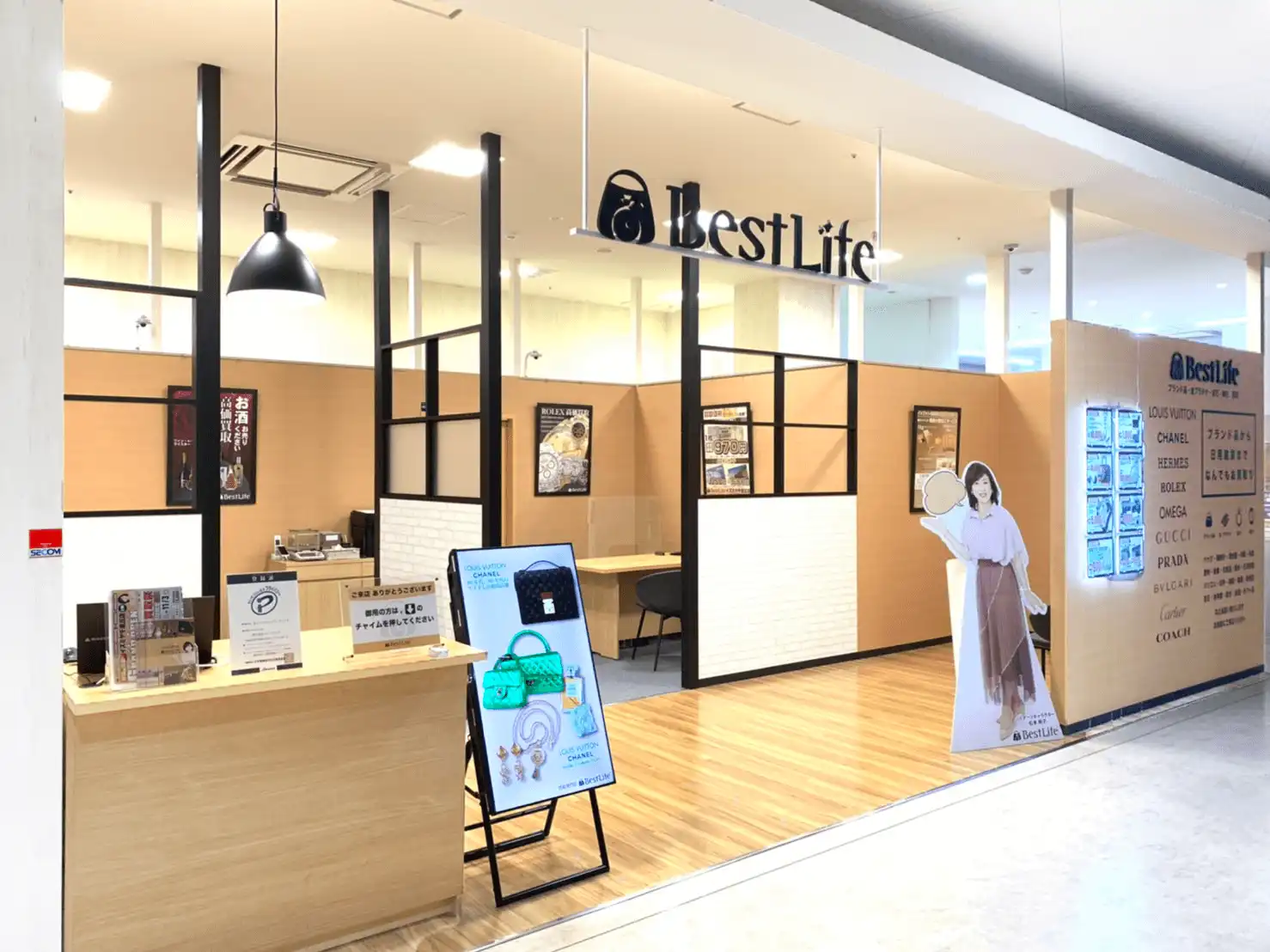 イズミヤ千里丘 吹田店 外観画像