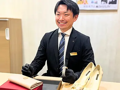 ベストライフ イズミヤ千里丘 吹田店 スタッフ
